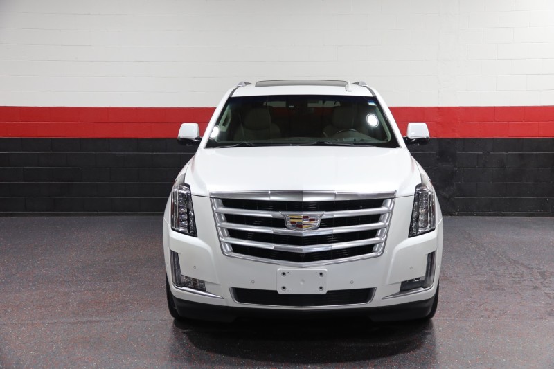 2017 Cadillac Escalade Premium Luxury 4WD 4dr Suv in , 