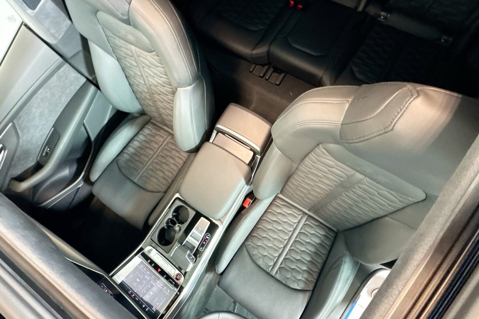 New 2026 Mythos Black Metallic Audi performance quattro image 19