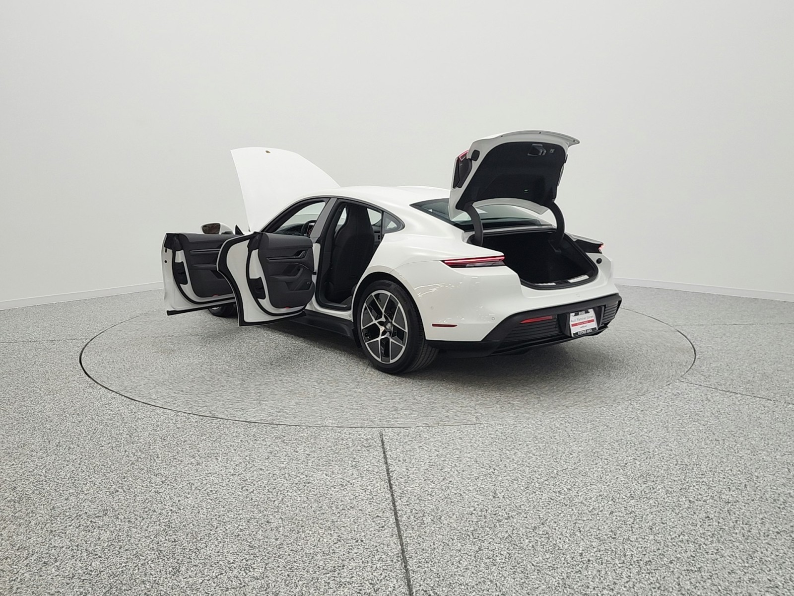 Used 2025 White Porsche RWD image 7
