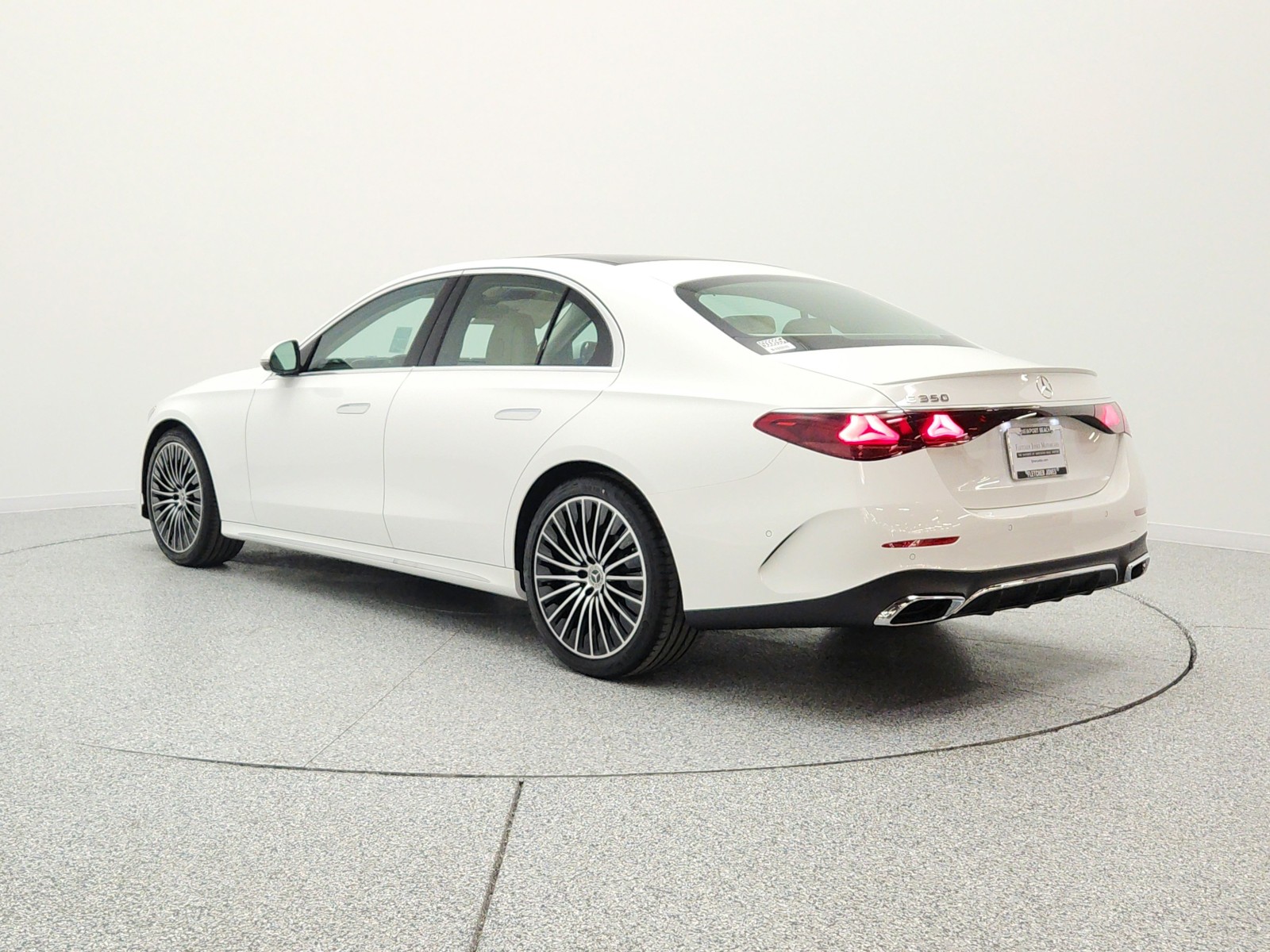 New 2026 Polar White Mercedes-Benz E 350 RWD Sedan image 7