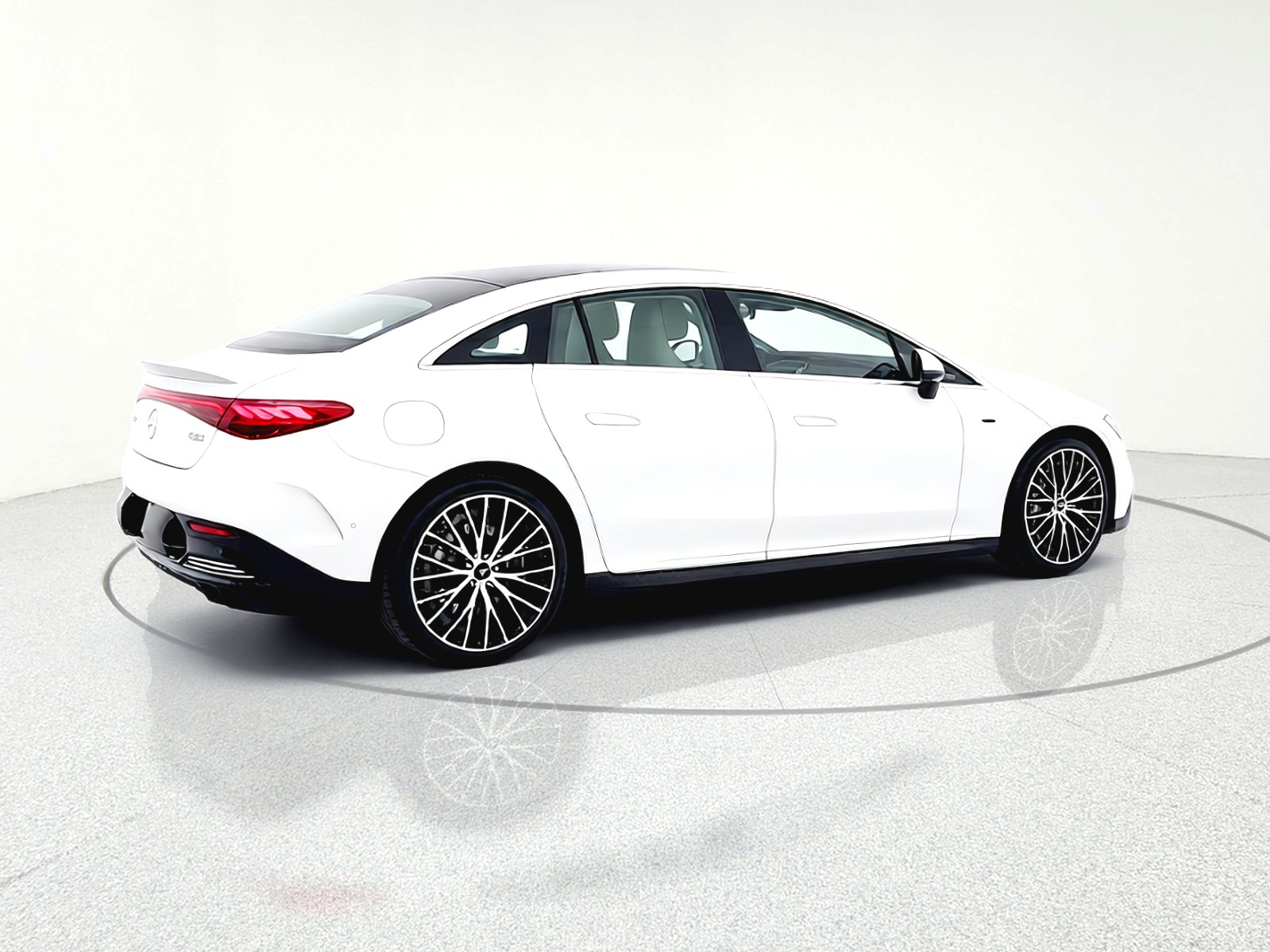 Used 2023 MANUFAKTUR Moonlight White Metallic Mercedes-Benz AMG® EQE 4MATIC+ Sedan image 15