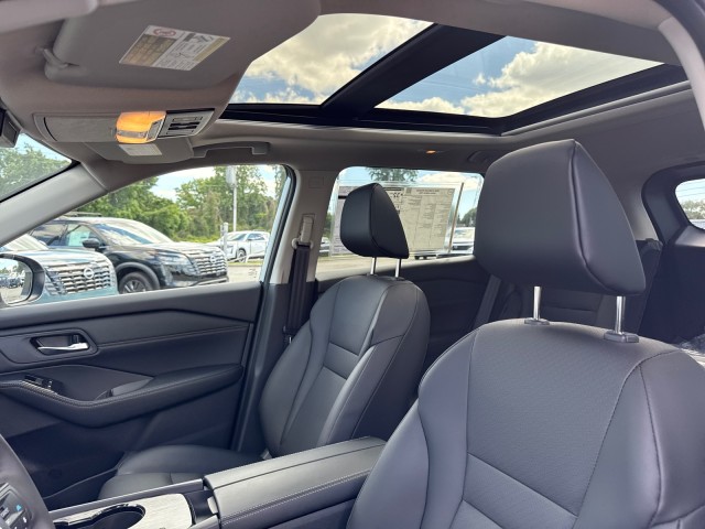 NissanRogue15