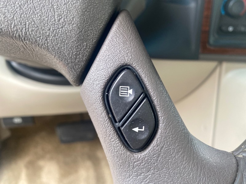 2003 Cadillac Escalade ESV SUV PEARL WHITE 4WD/AWD in , 