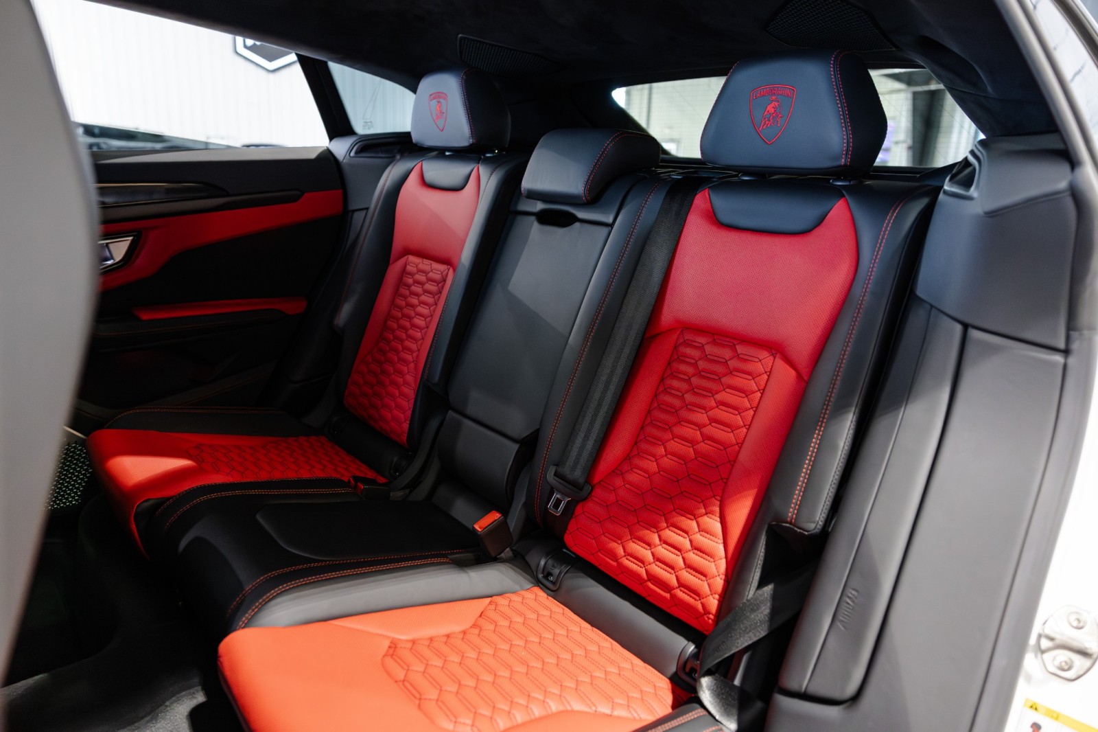 Used Car 2022 Lamborghini Urus  For Sale Under $230,000 In Boerne, Texas