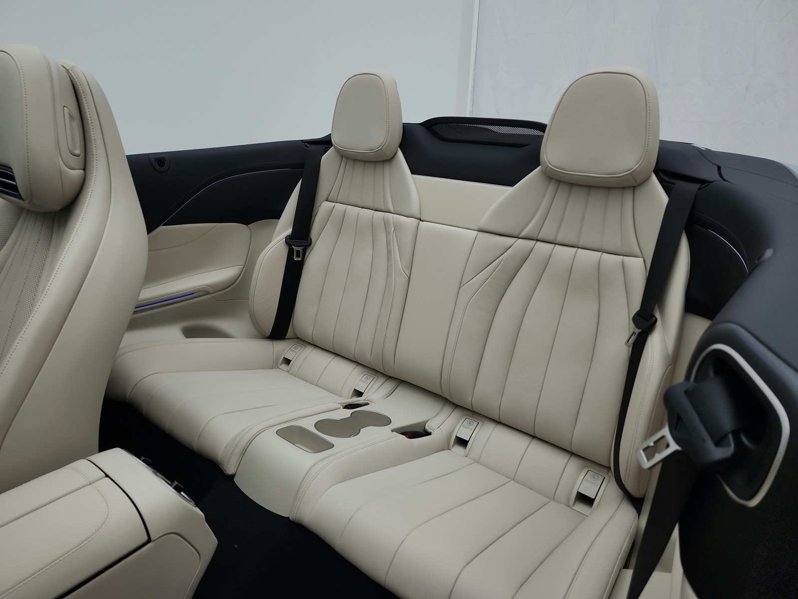 New 2026 Graphite Grey Metallic Mercedes-Benz CLE 450 image 15