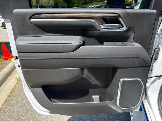 ChevroletSilverado 2500HD32