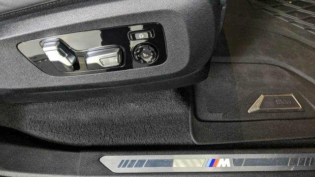 2019 BMW X5 xDrive50i 33