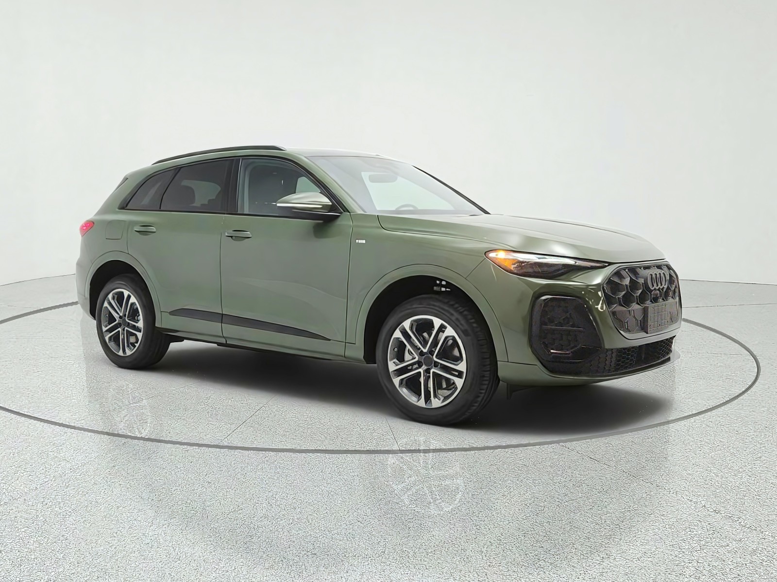 New 2026 District Green Metallic Audi Premium 2.0 TFSI quattro image 3