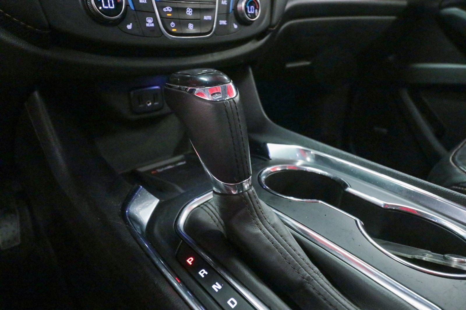 Used Car 2018 Chevrolet Traverse  Premier For Sale Under $20,000 In Austin, Texas
