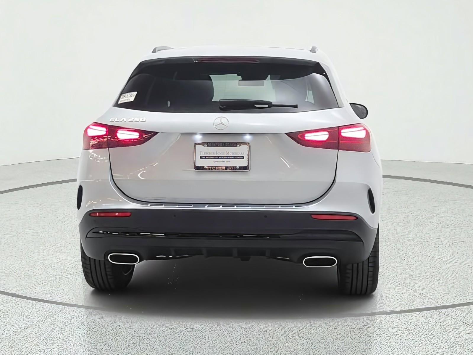New 2026 Cirrus Silver Metallic Mercedes-Benz GLA 250 SUV image 6
