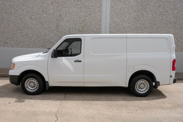 2020 Nissan NV Cargo S 10