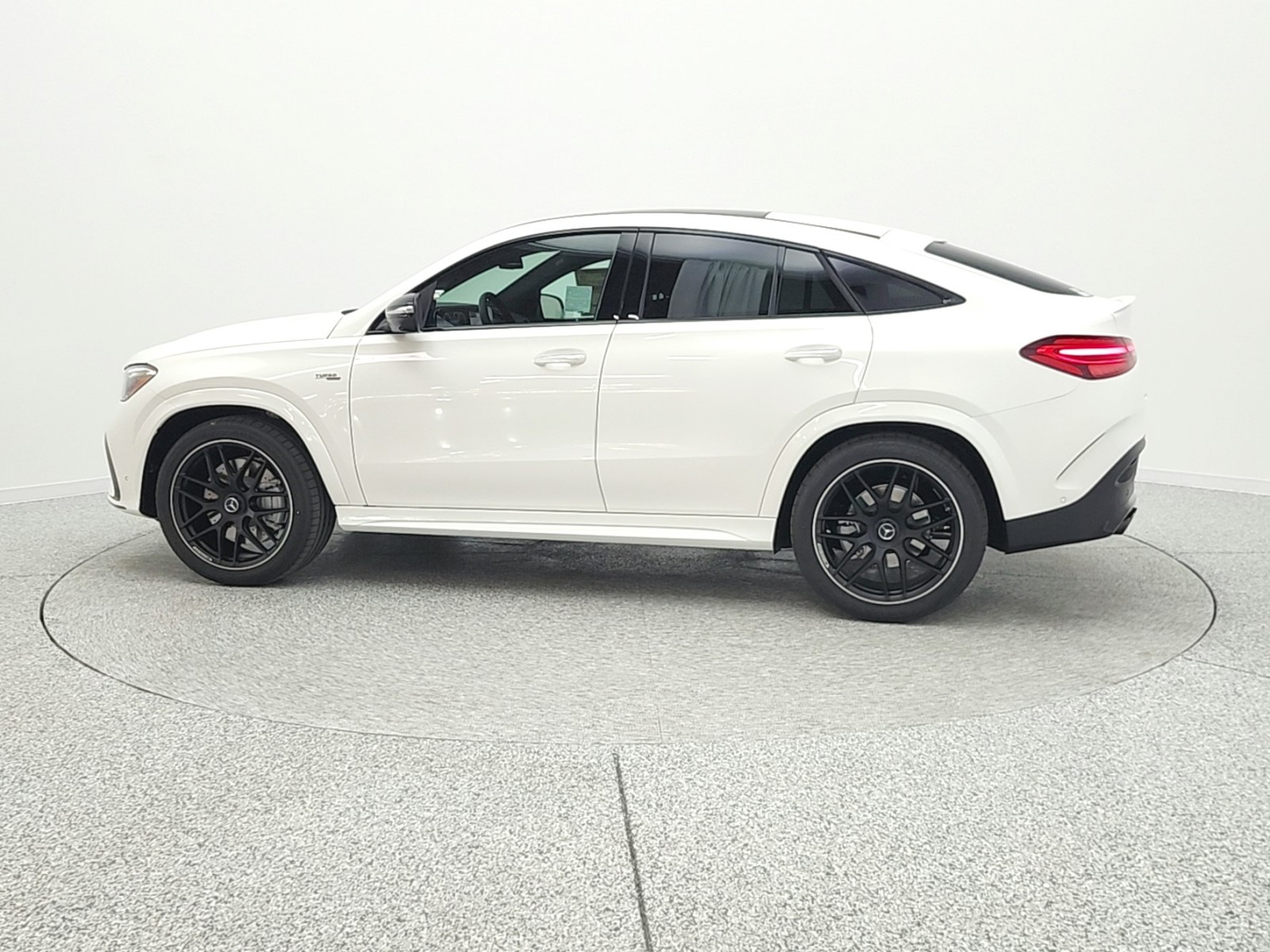 New 2026 Polar White Mercedes-Benz AMG® GLE 53 image 8