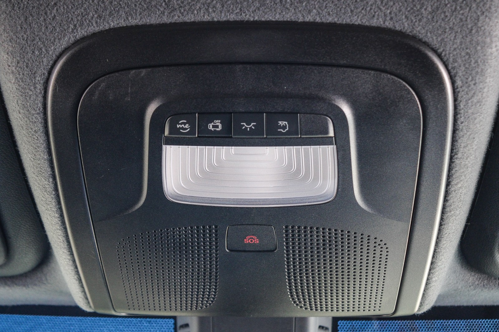 Sprinter Cargo Van 2500 w/144-Inch Wheelbase