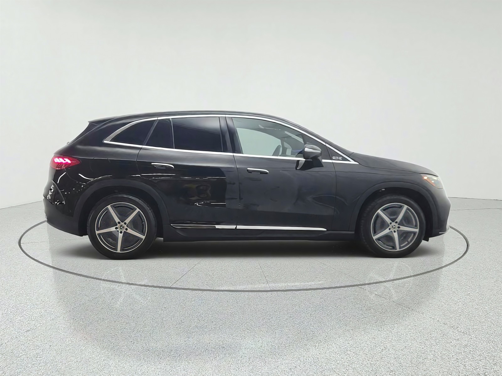 Certified Used 2023 Obsidian Black Metallic Mercedes-Benz EQE 350 4MATIC® SUV image 4