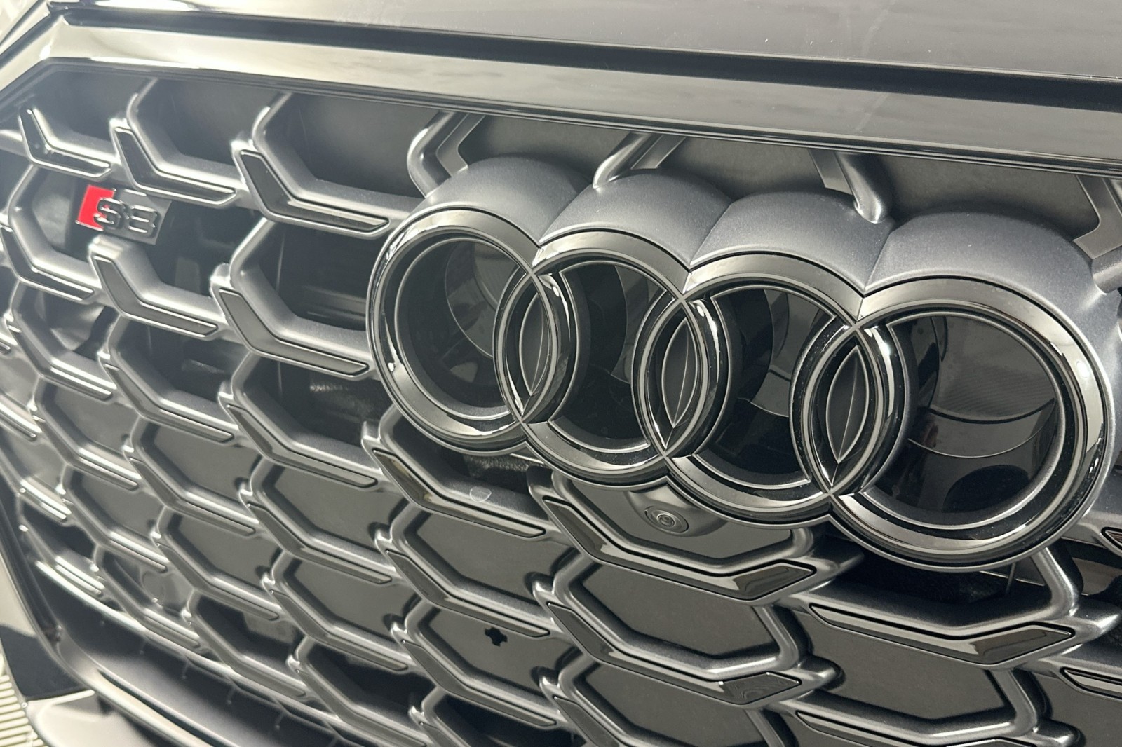 New 2026 Sebring Black Crystal Effect Audi Quattro image 14