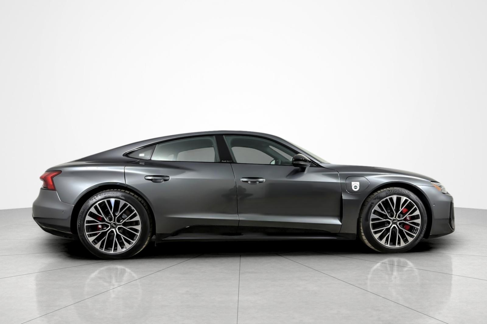 New 2026 Daytona Gray Pearl Effect Audi Premium Plus quattro image 7