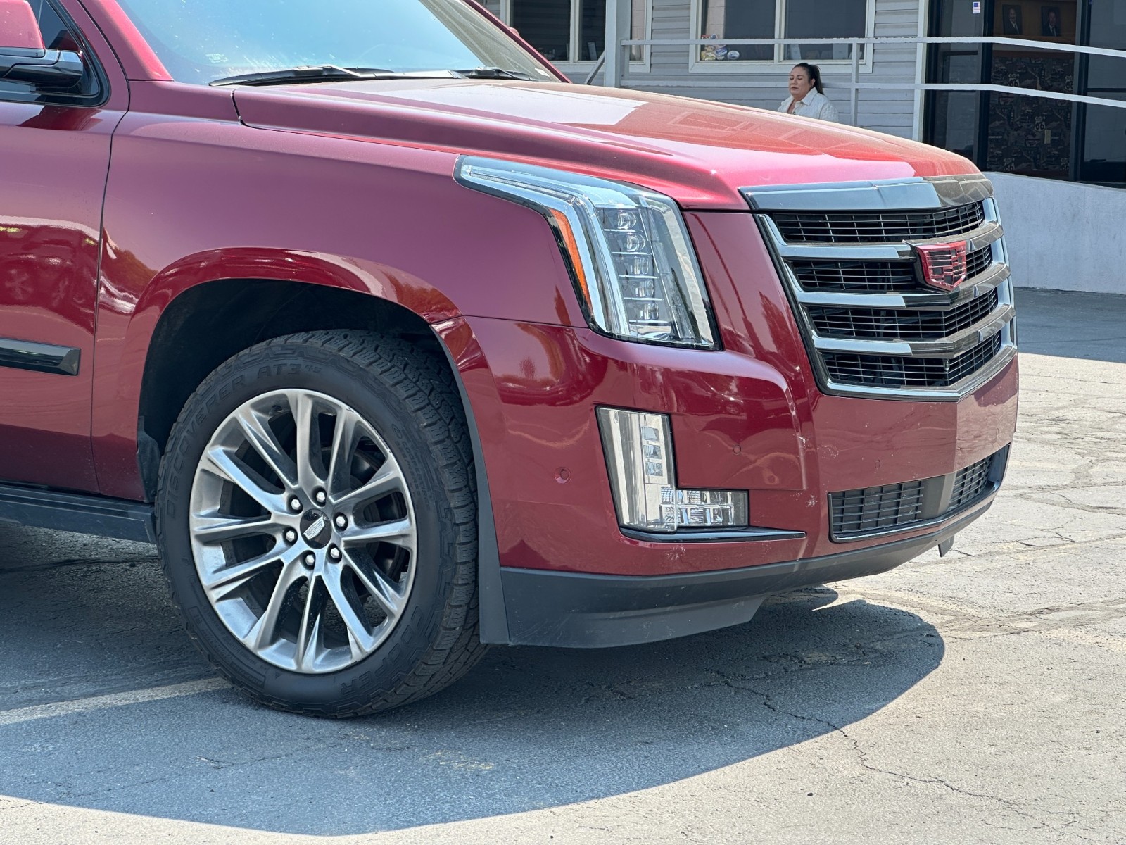 2019 Cadillac Escalade Premium Luxury 3