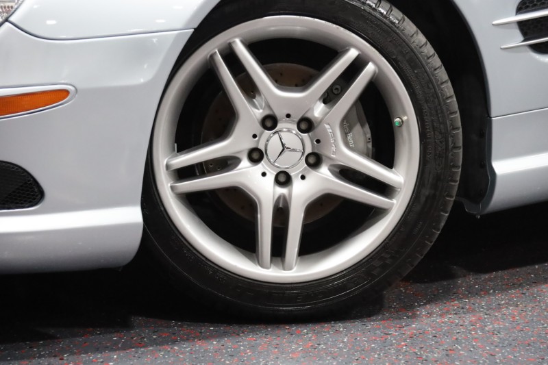 2006 Mercedes-Benz SL500 AMG Sport Pkg 2dr Convertible in , 
