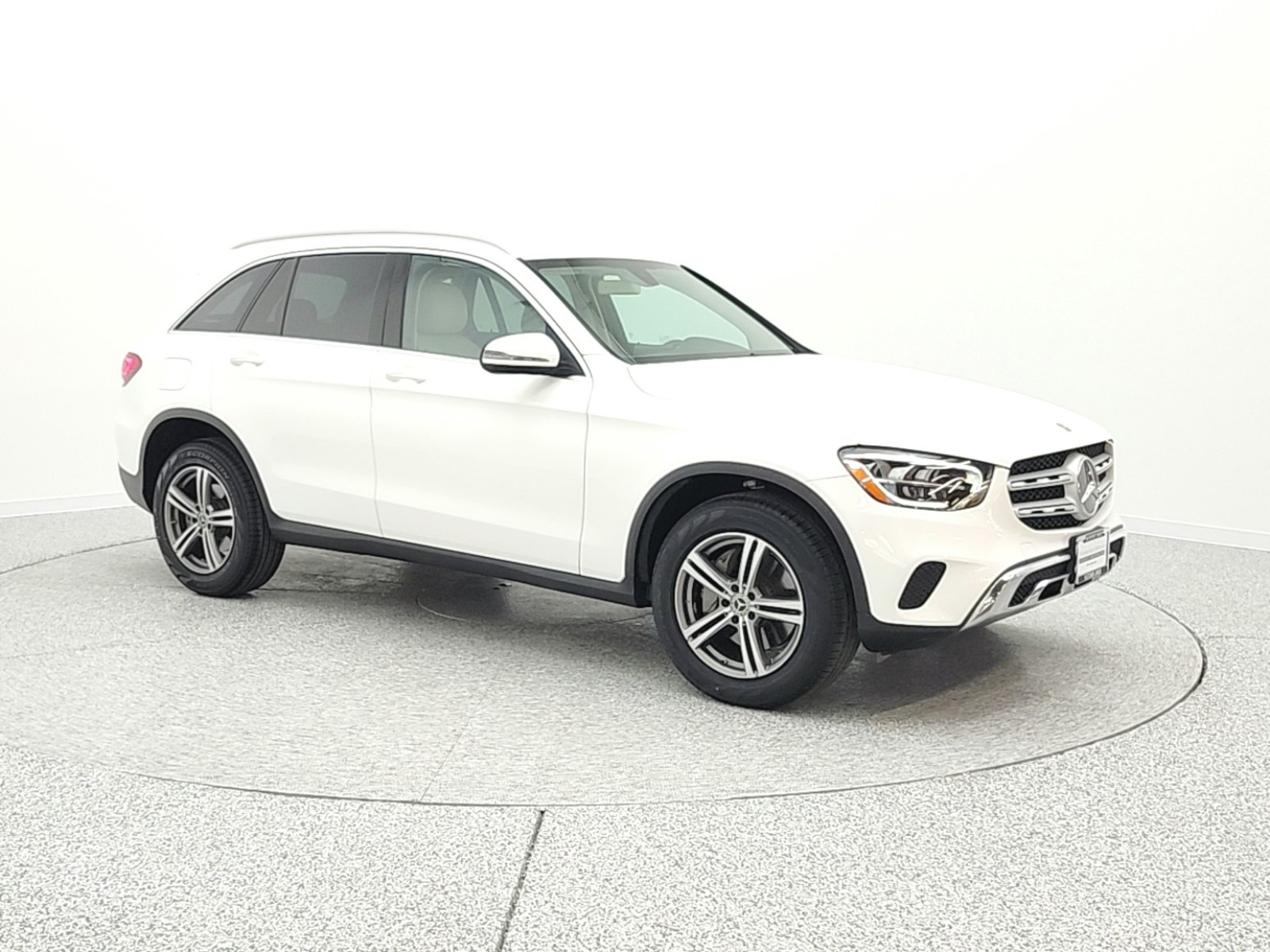 Used 2020 Polar White Mercedes-Benz GLC 300 4MATIC® SUV image 3
