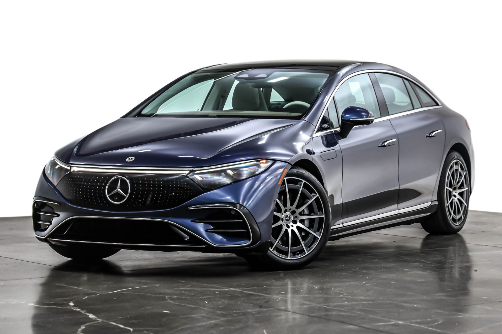 2023 Mercedes-Benz EQS Base's photo