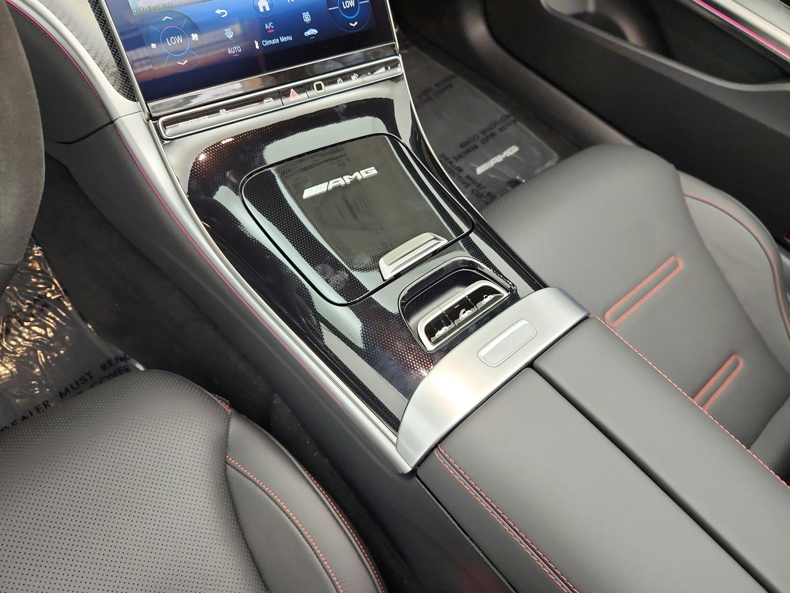 New 2027 MANUFAKTUR Moonlight White Metallic Mercedes-Benz AMG® CLE 53 4MATIC+ Cabriolet image 10