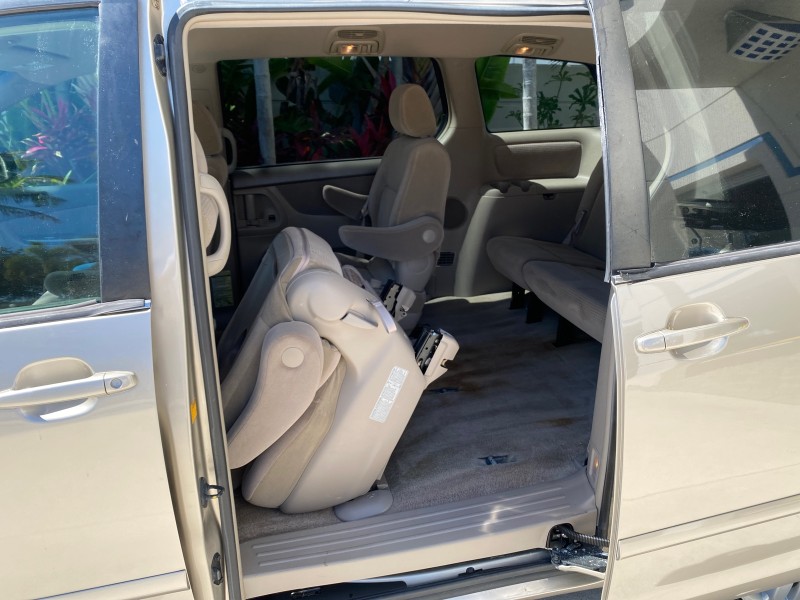 2006 Toyota Sienna VAN LE LOW MILES 78,653 in , 