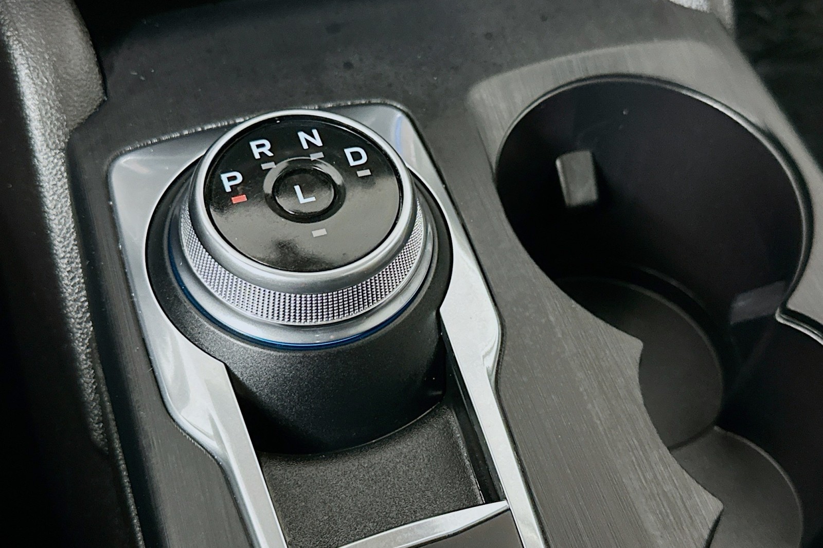 Used 2022 Oxford White Ford S image 7