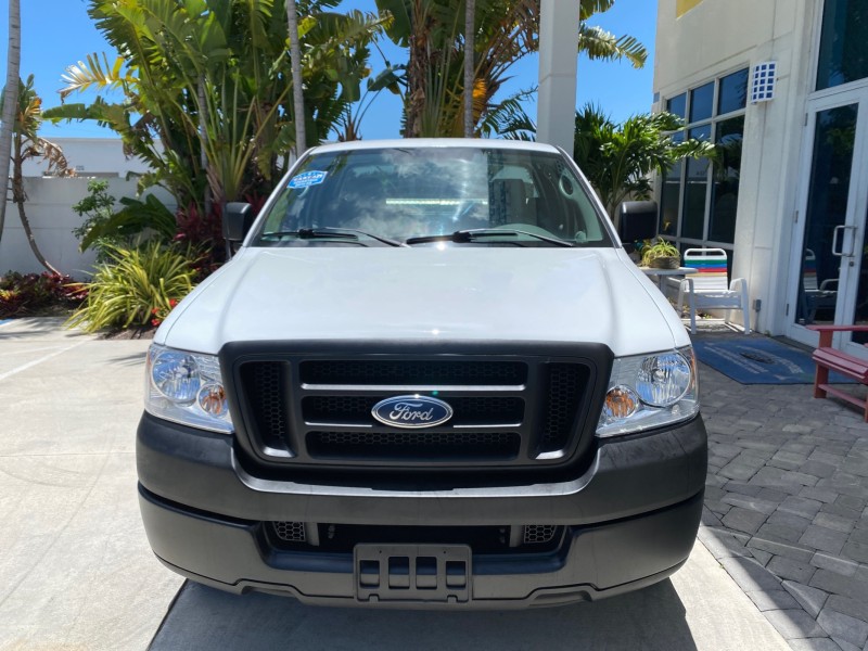 2005 Ford F-150 PU STX LOW MILES 18,931 in , 