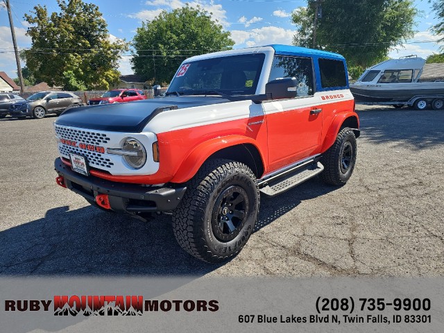 View vehicle photo 3