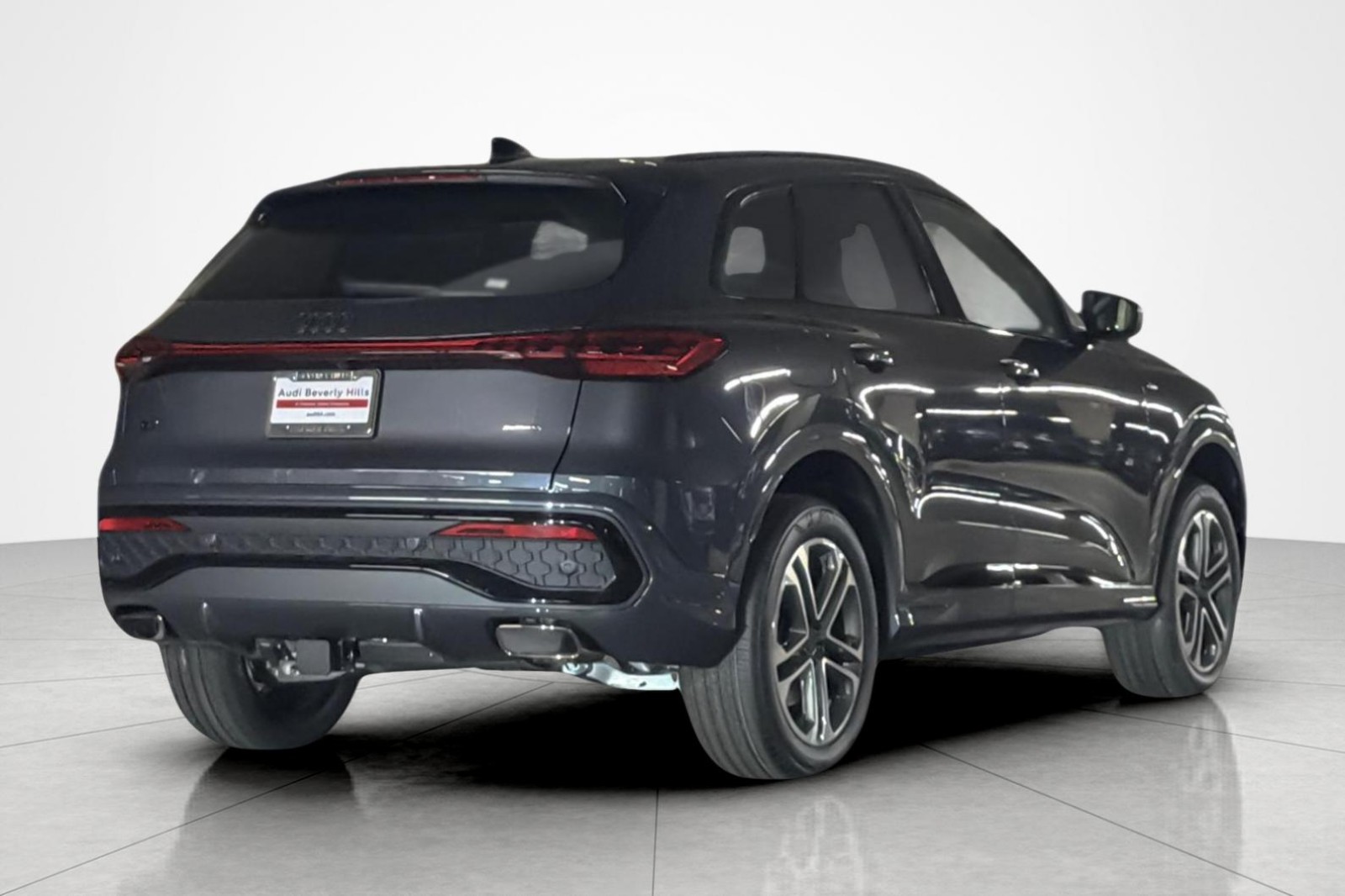 New 2026 Tambora Gray Metallic Audi Premium 2.0 TFSI quattro image 6