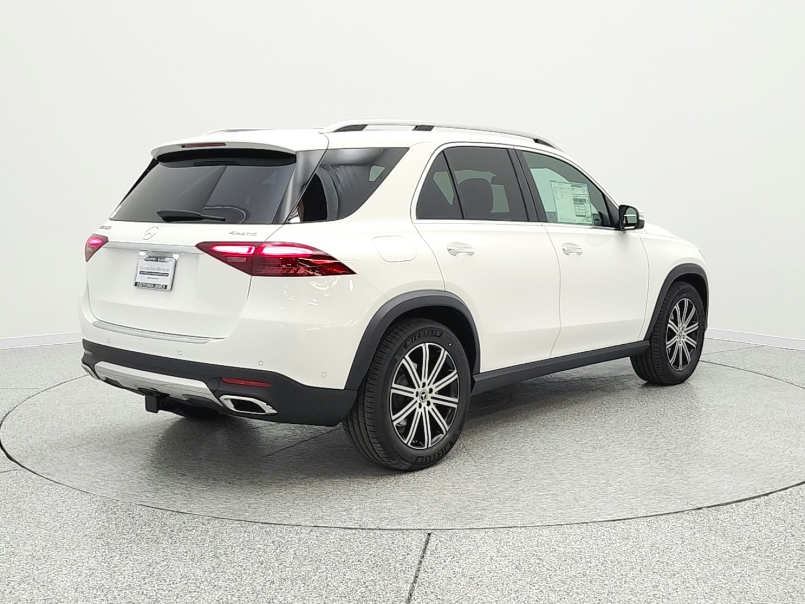 New 2026 Polar White Mercedes-Benz GLE 350 image 5