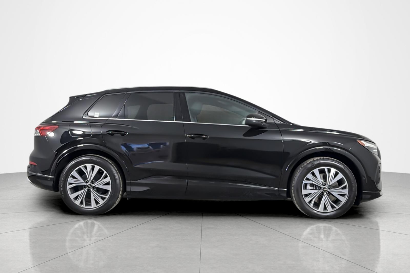 Certified Used 2023 Mythos Black Metallic Audi Premium Plus 40 RWD image 6