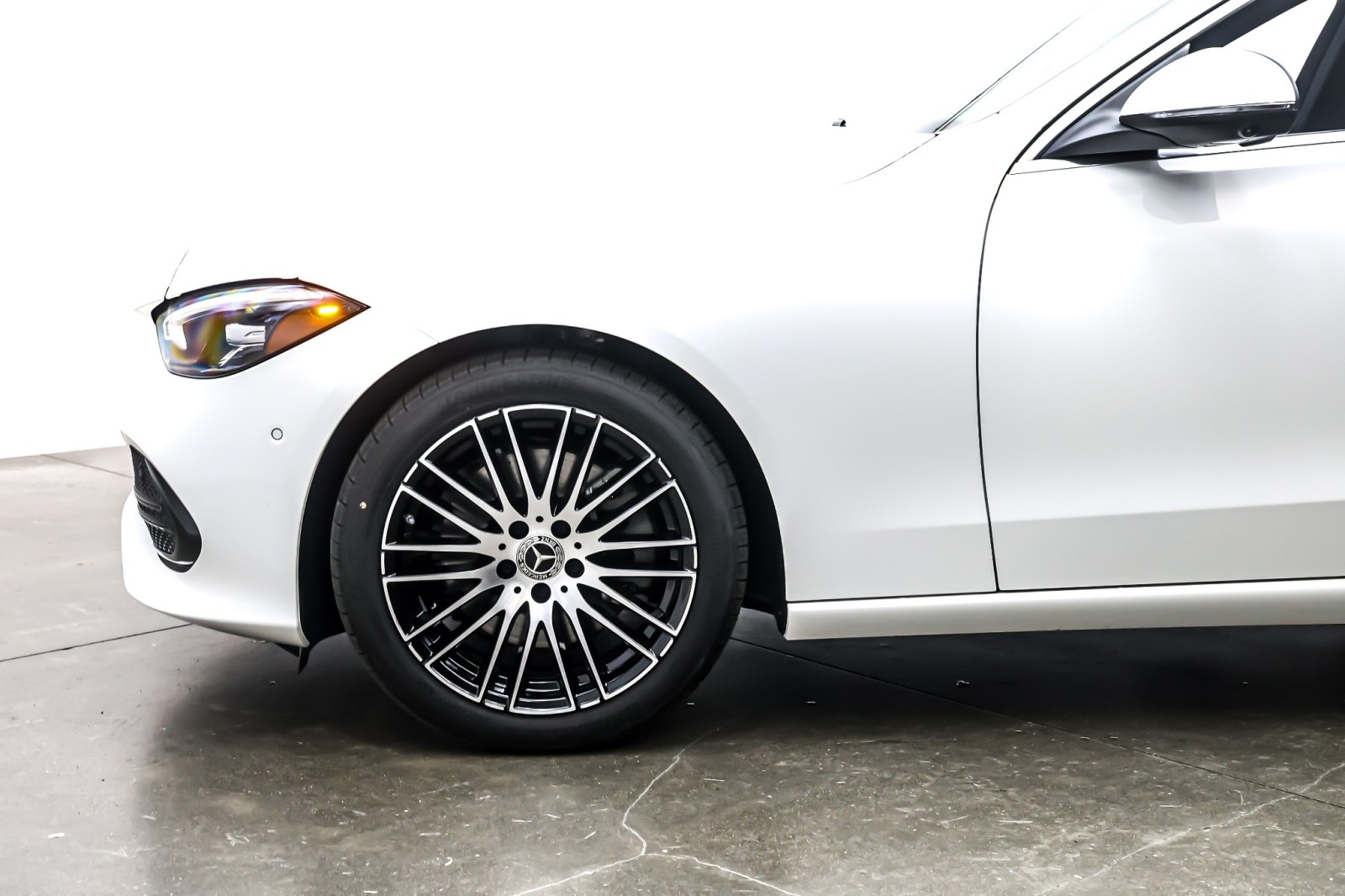 New 2026 Polar White Mercedes-Benz C 300 image 10