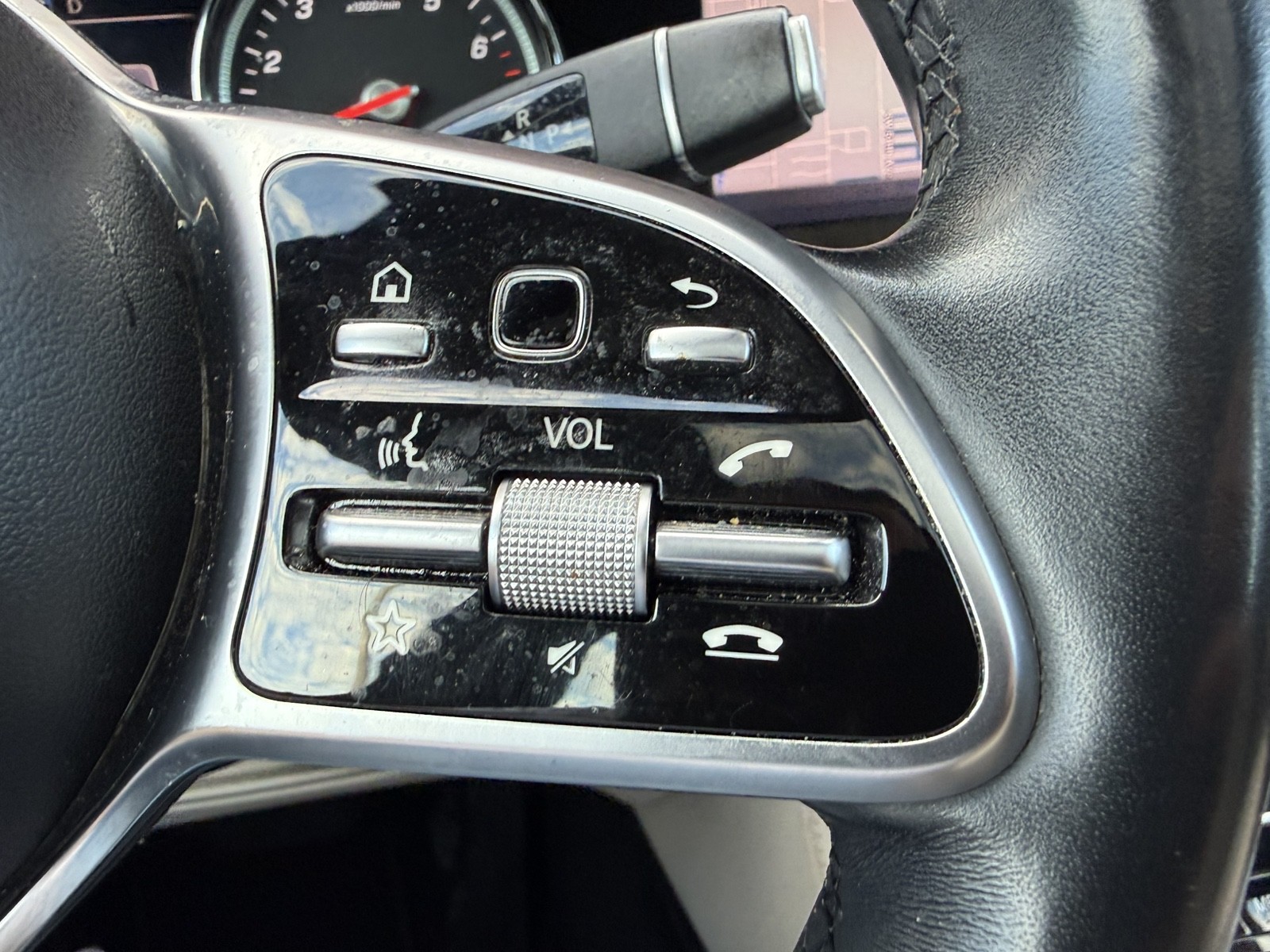 2019 Mercedes-Benz E-Class - $17,477