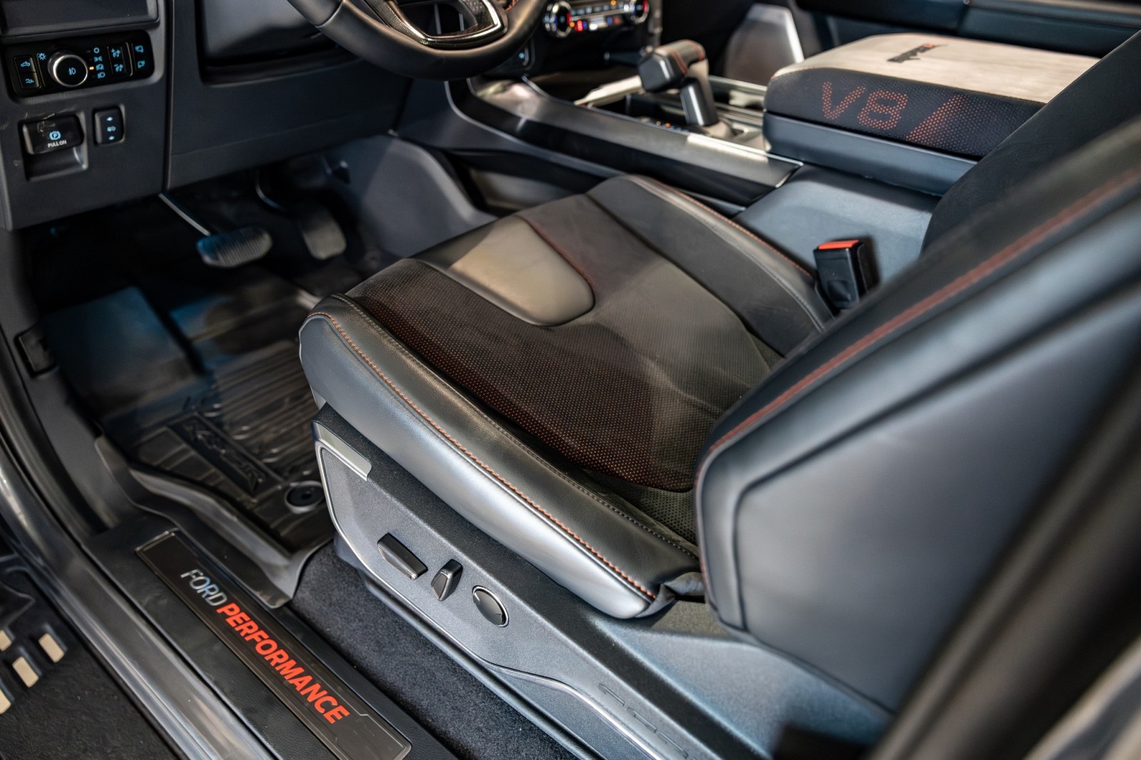 Used Car 2025 Ford F-150  Raptor R - 720 Horsepower - Supercharged V8 For Sale Under $140,000 In Boerne, Texas