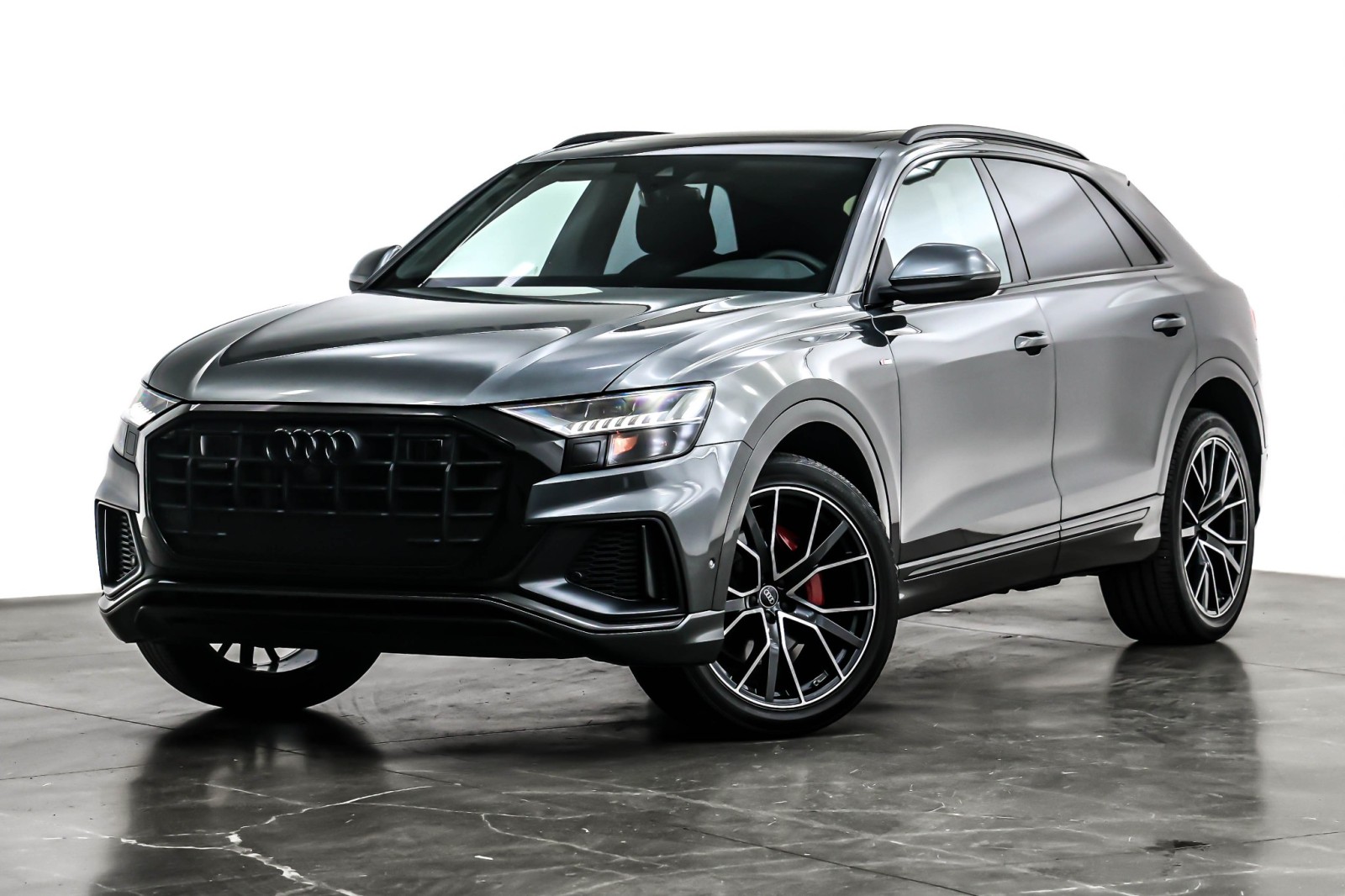 2023 Audi Q8 Premium Plus's photo