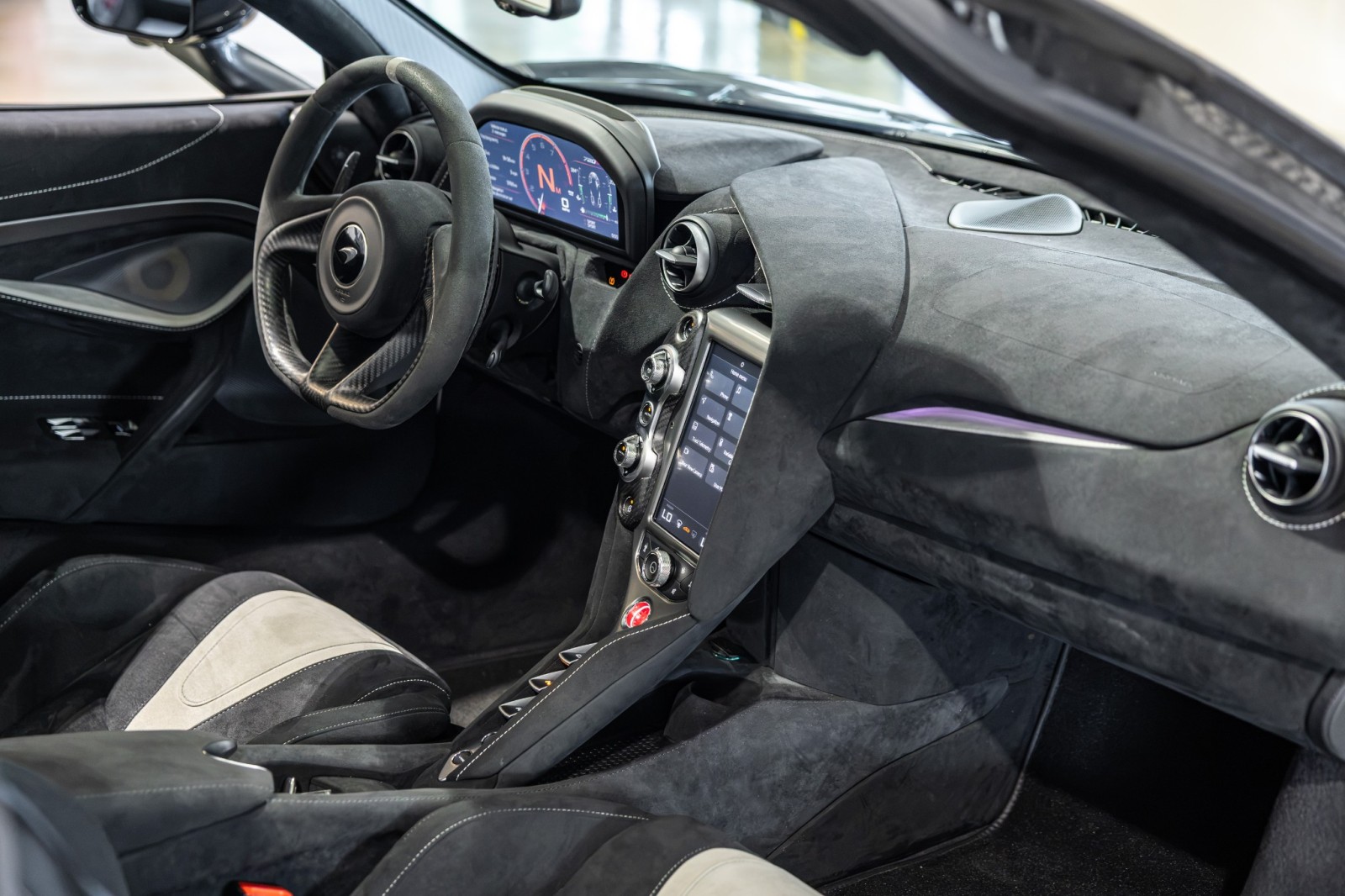 Used Car 2021 Mclaren 720s  Performance - Le Mans Edition - One Of 50 Produced - Only 3k Miles For Sale Under $380,000 In Boerne, Texas