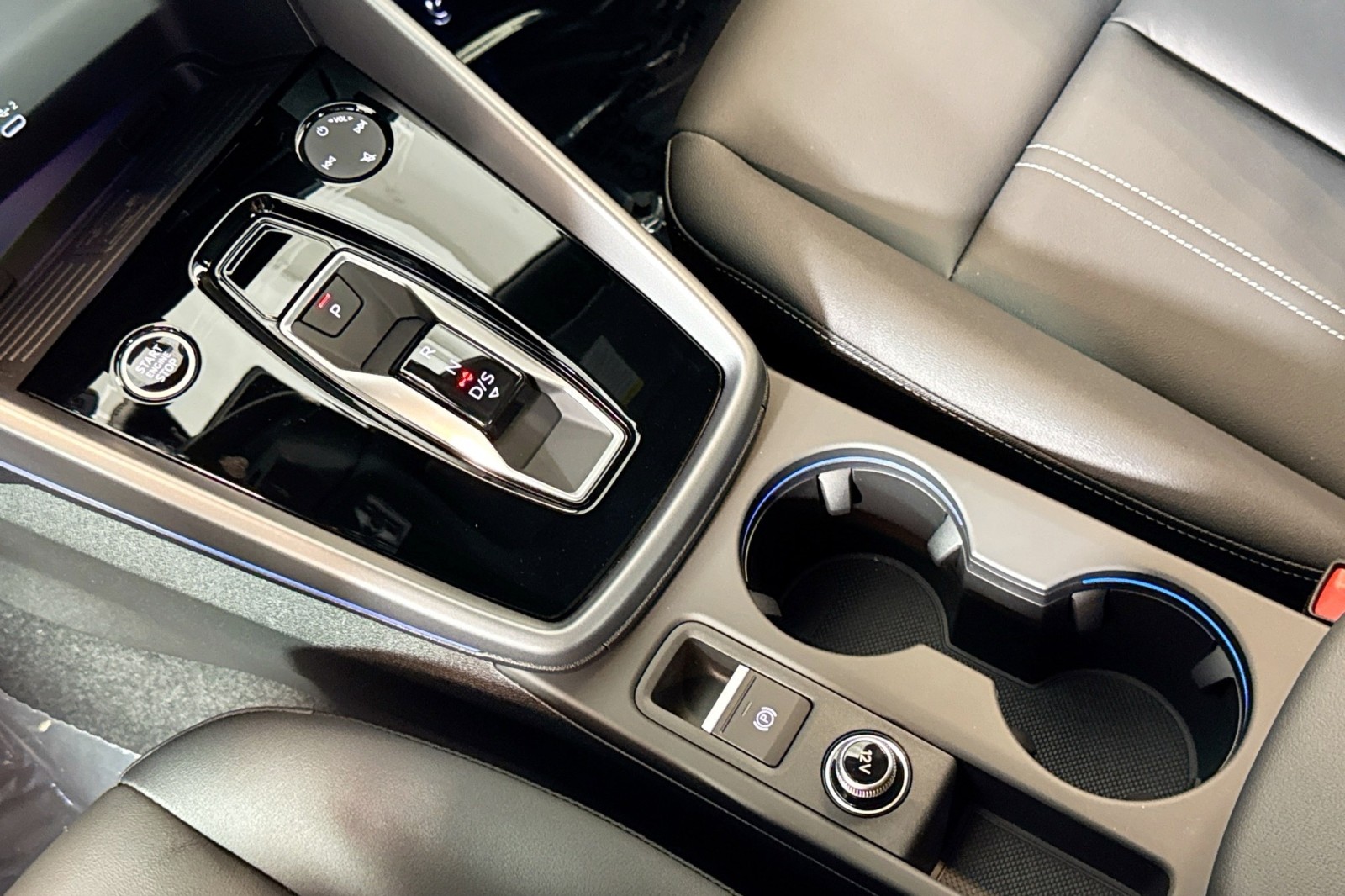 New 2026 Brilliant Black Audi Premium Plus quattro image 17