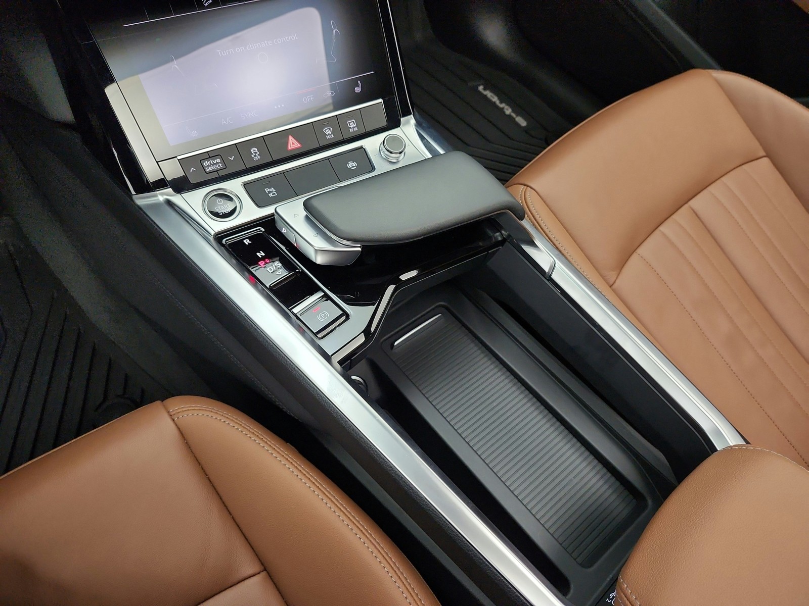 Used 2024 Glacier White Metallic Audi S line Premium image 13