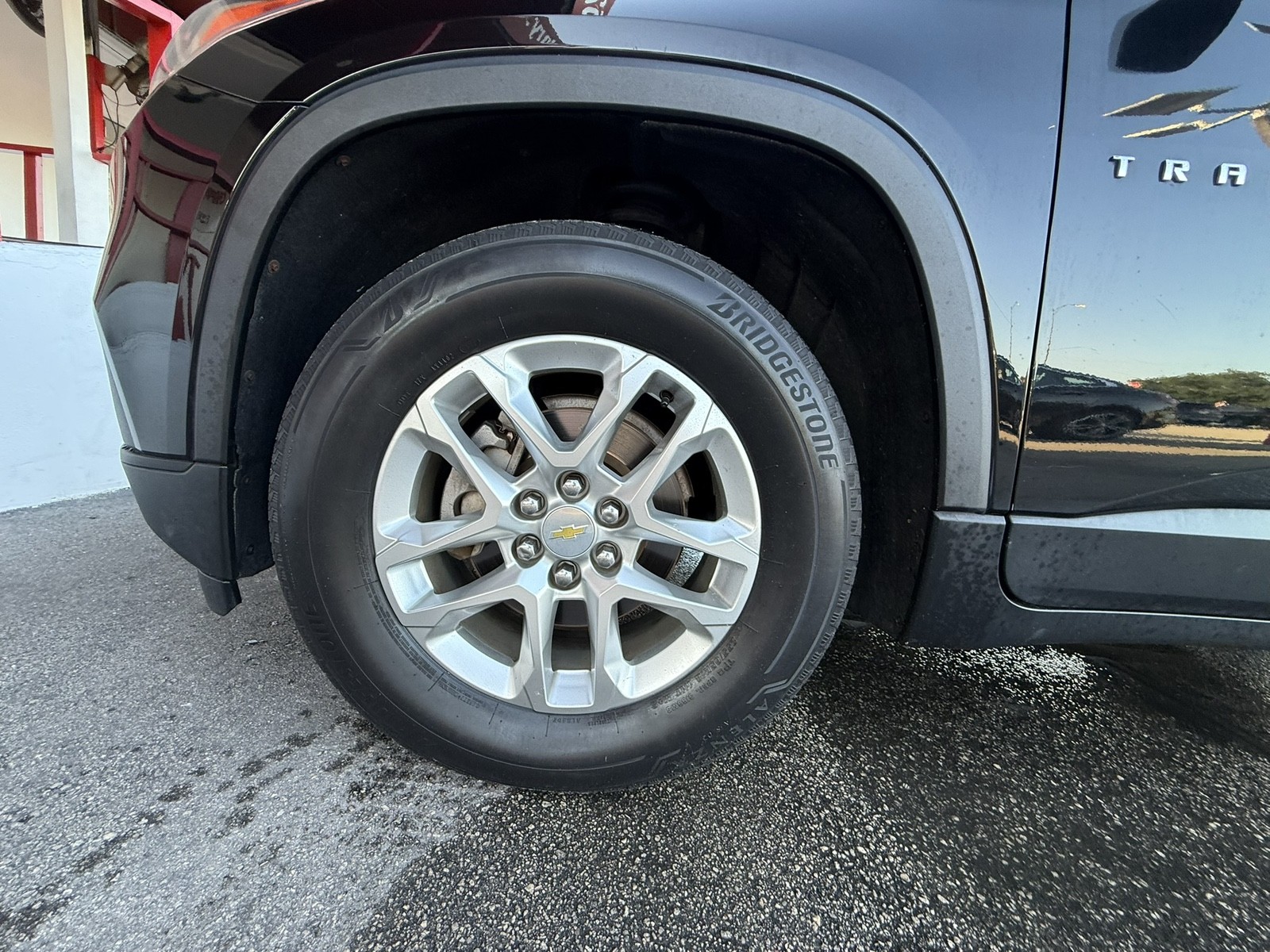 2020 Chevrolet Traverse - $18,977
