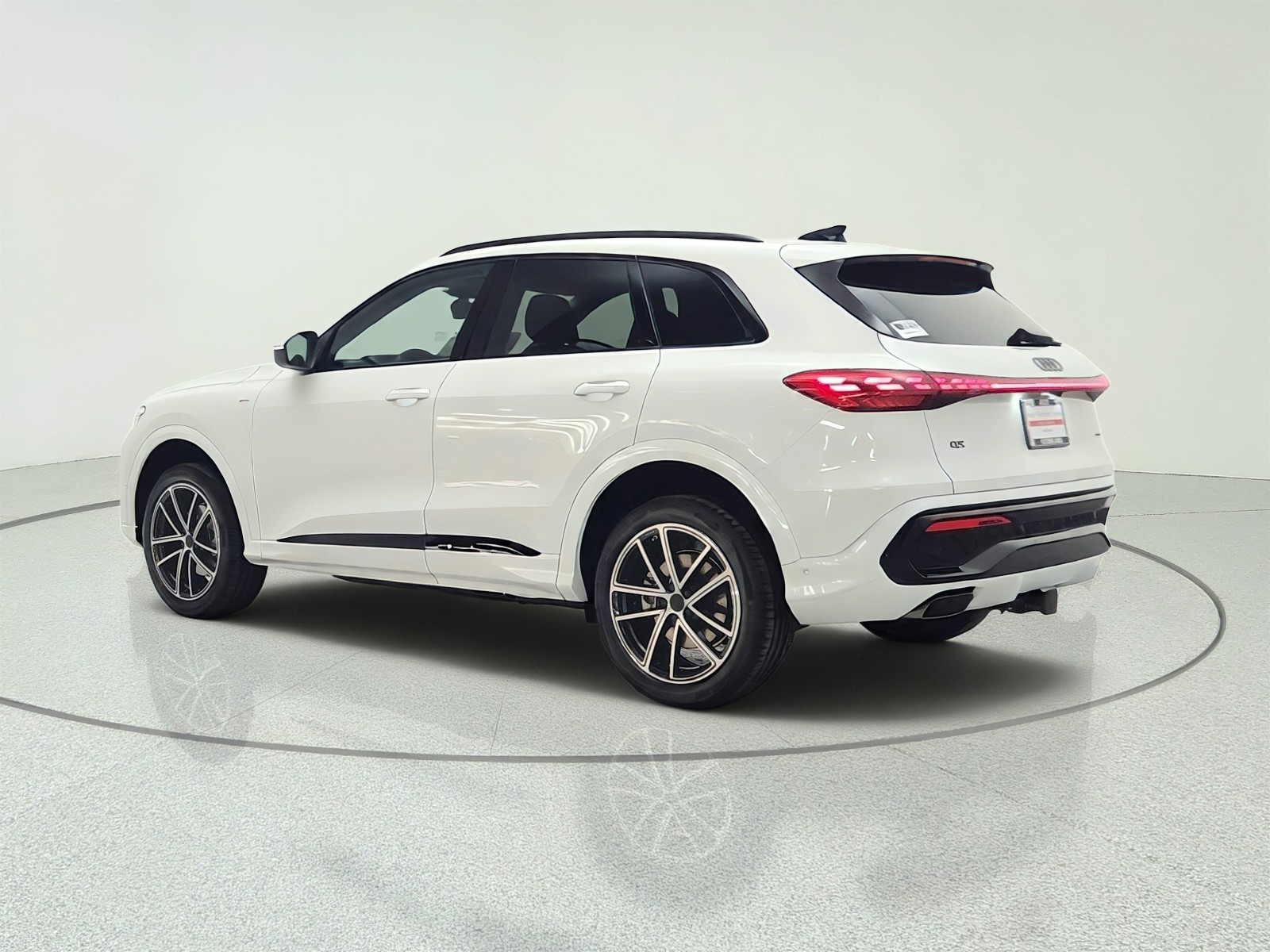 New 2026 Glacier White Metallic Audi Premium Plus 2.0 TFSI quattro image 7