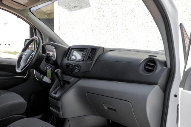 2019 Nissan NV200 Compact Cargo S 16