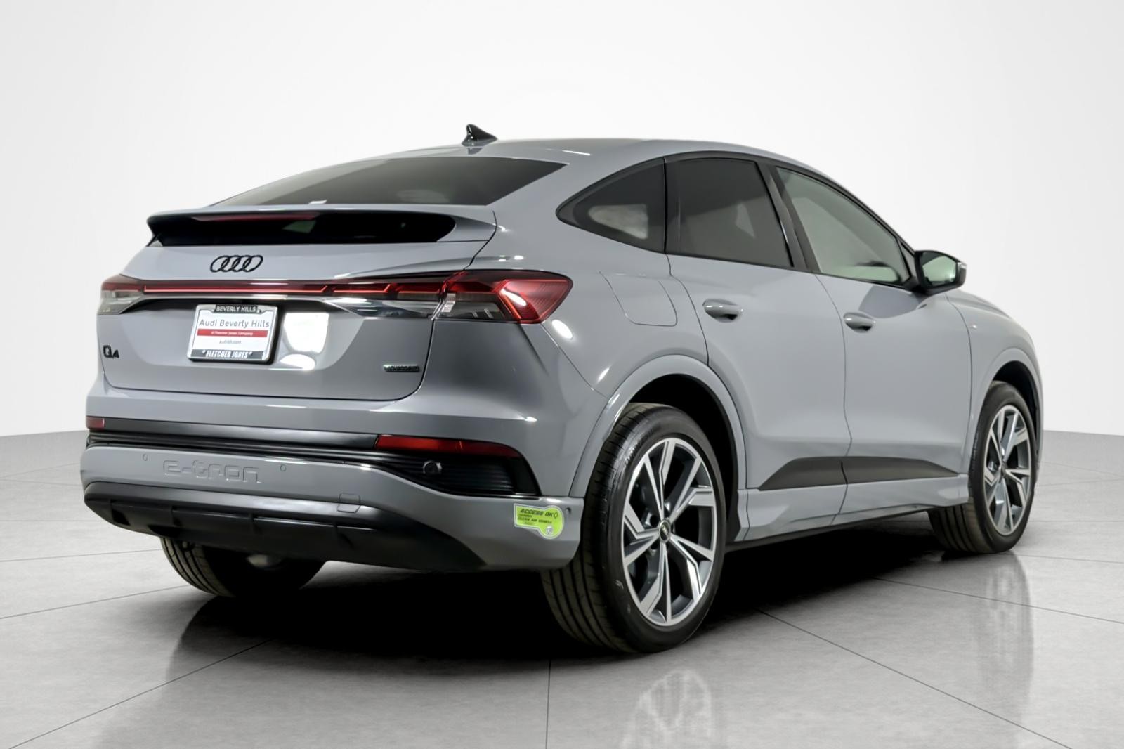 Used 2023 Pebble Gray Audi Premium Plus 50 quattro image 5