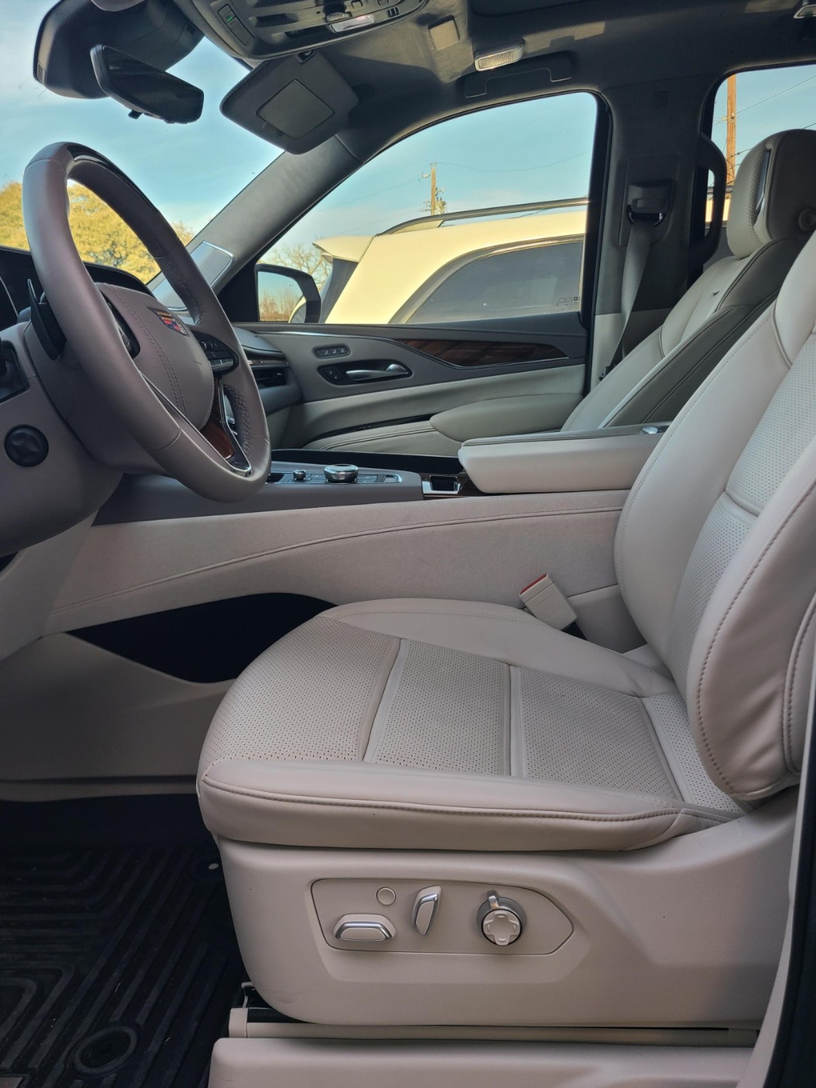 Used Car 2024 Cadillac Escalade Esv  4wd Sport Platinum For Sale Under $100,000 In Austin, Texas