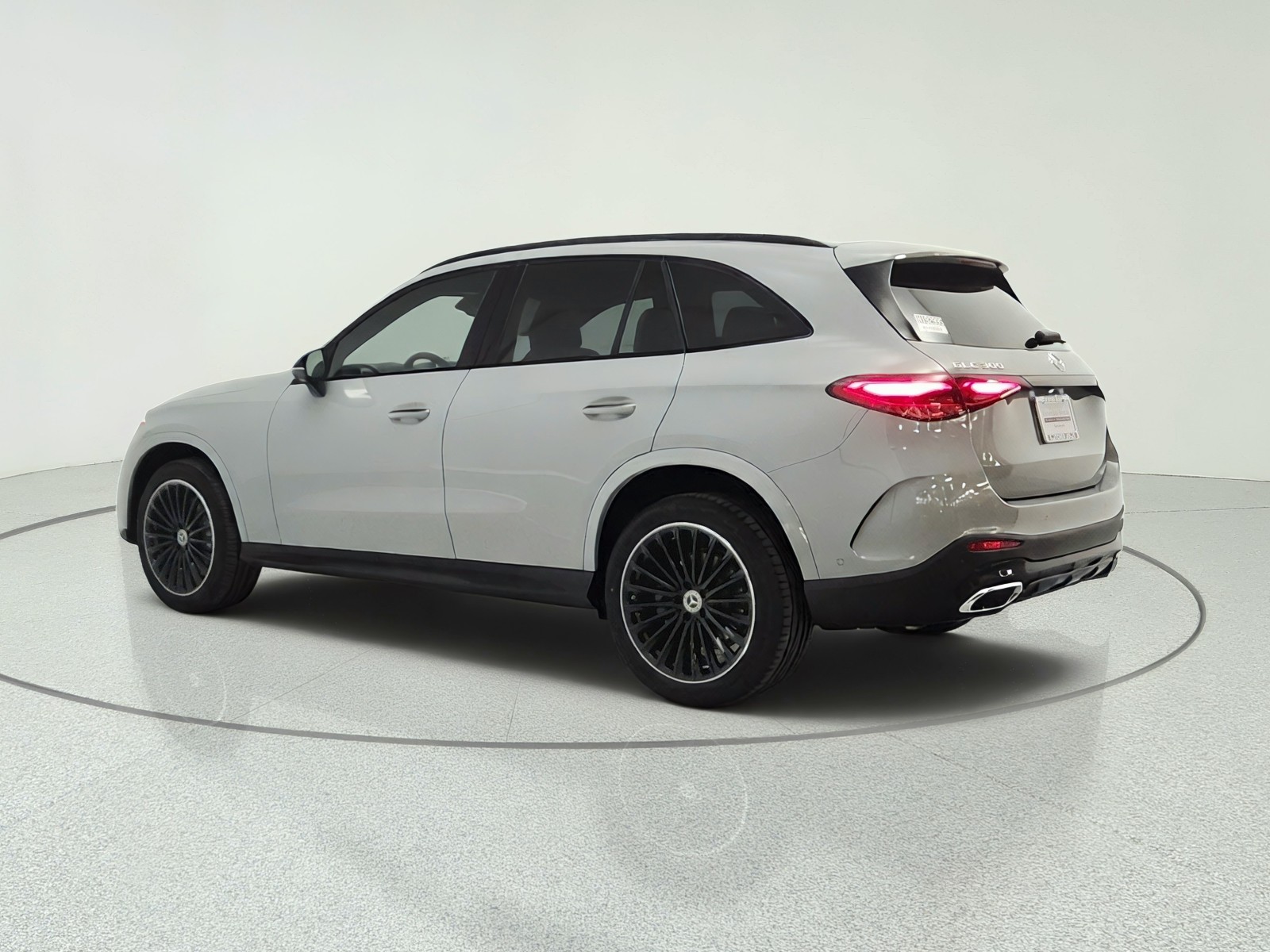 New 2027 MANUFAKTUR Alpine Grey Mercedes-Benz GLC 300 SUV image 7