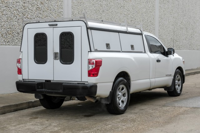 2019 Nissan Titan S 8