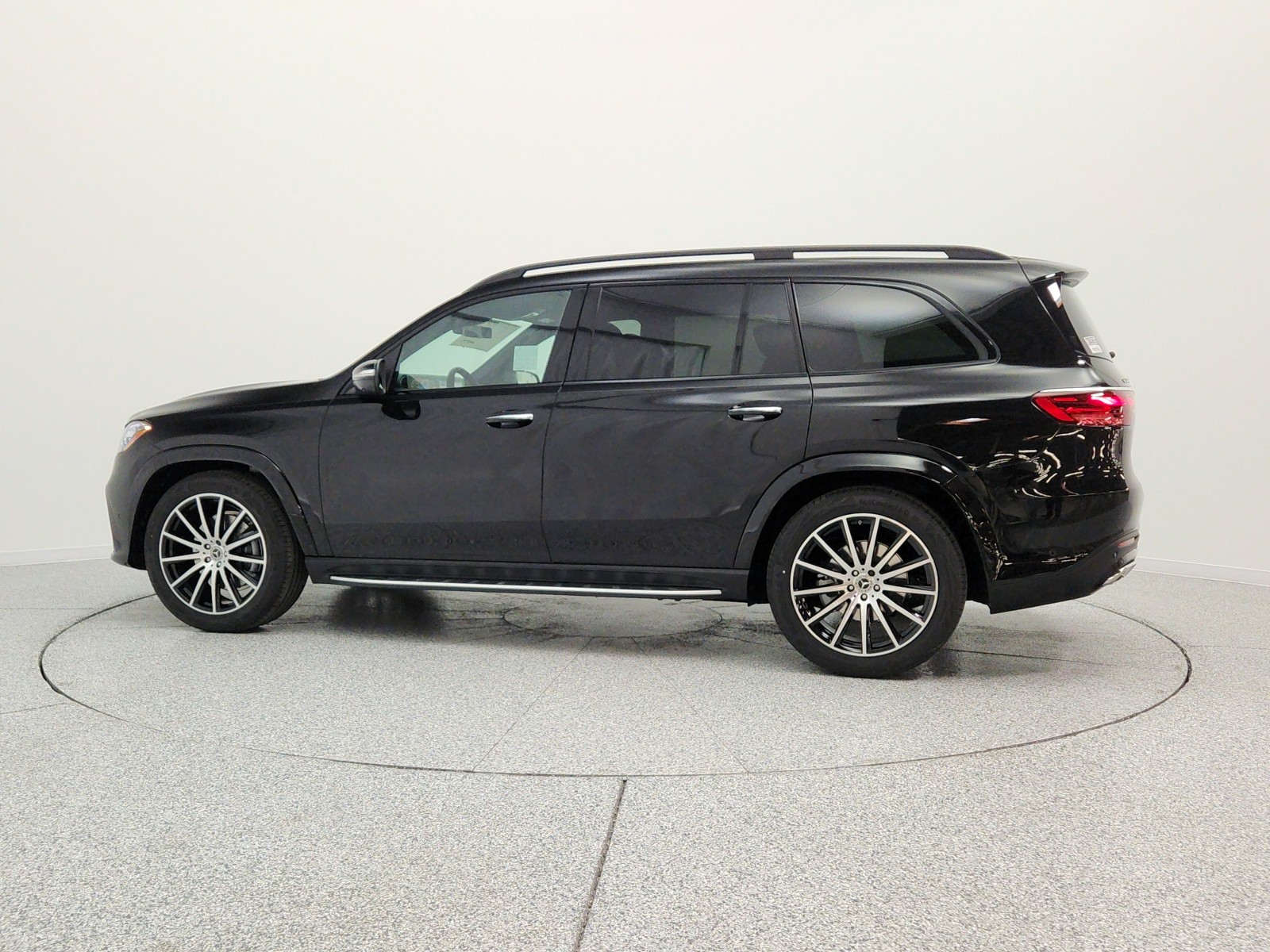 New 2026 Obsidian Black Metallic Mercedes-Benz GLS 450 4MATIC® SUV image 8
