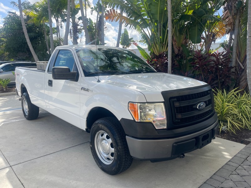 2014 Ford F-150 XL LOW MILES 28,806 4WD in , 