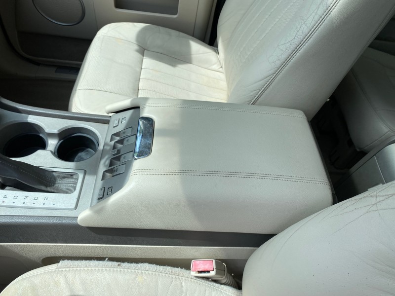 2004 Lincoln Navigator LOW MILES 67,511 SUNROOF in ,