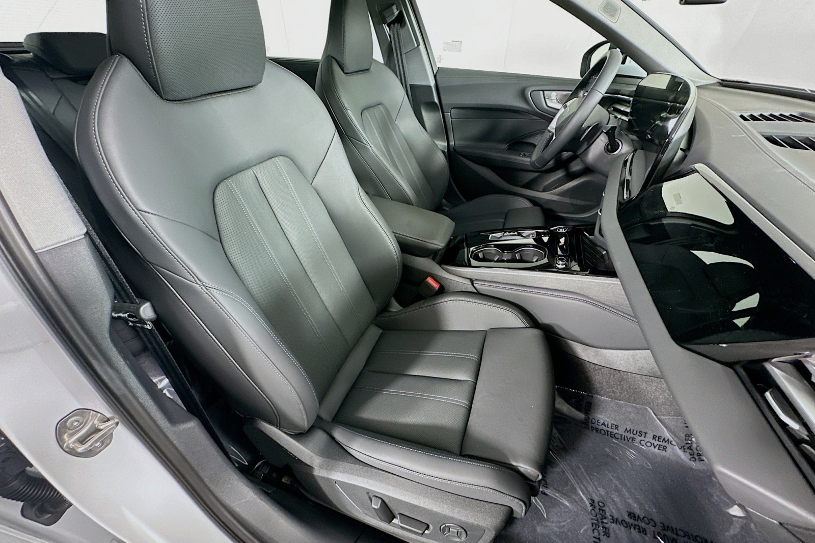 New 2026 Glacier White Metallic Audi Premium Plus image 7